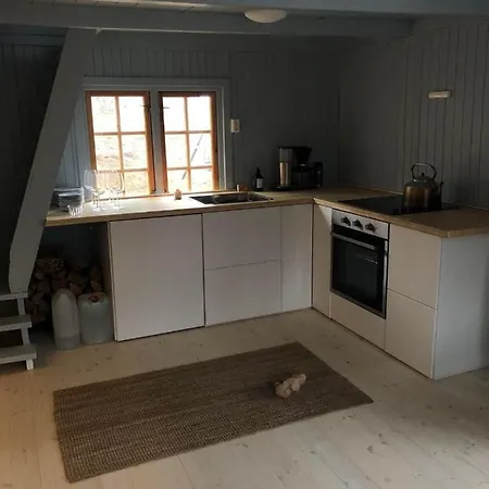 Holiday home Old Fashion Cabin 10 Minutes From With Spectacular View!