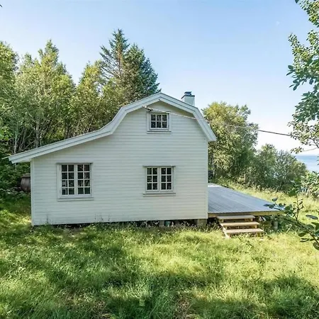 Holiday home Old Fashion Cabin 10 Minutes From With Spectacular View! Bodo