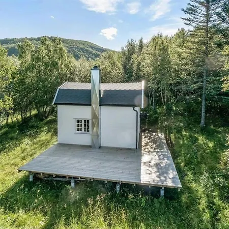 Old Fashion Cabin 10 Minutes From With Spectacular View! *